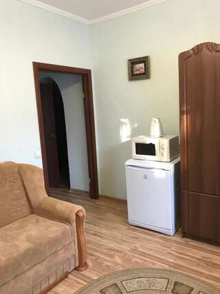 Мини-отель Inn Tavrida Трускавец Люкс с балконом-7