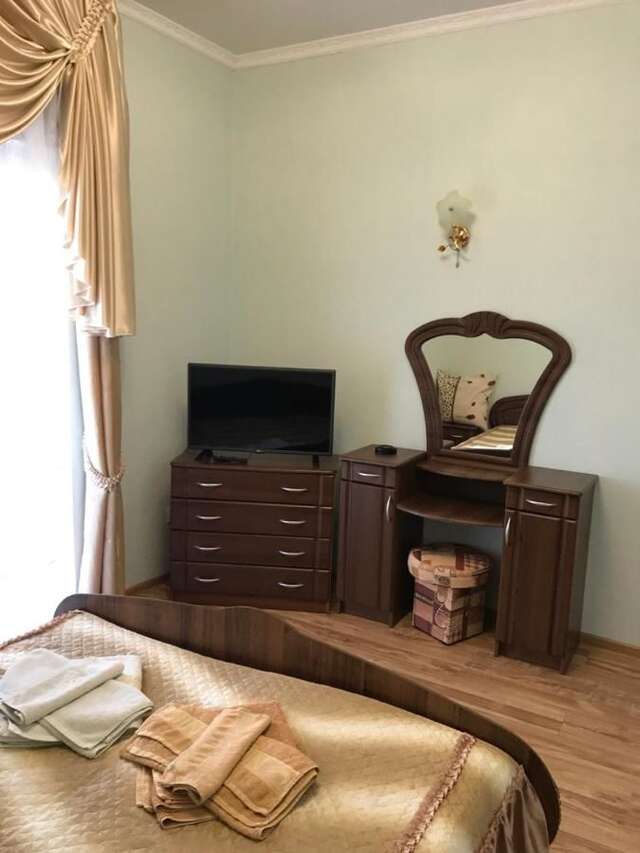 Мини-отель Inn Tavrida Трускавец-28