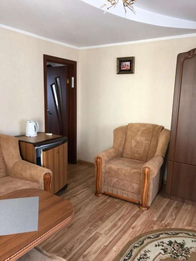 Мини-отель Inn Tavrida Трускавец-6